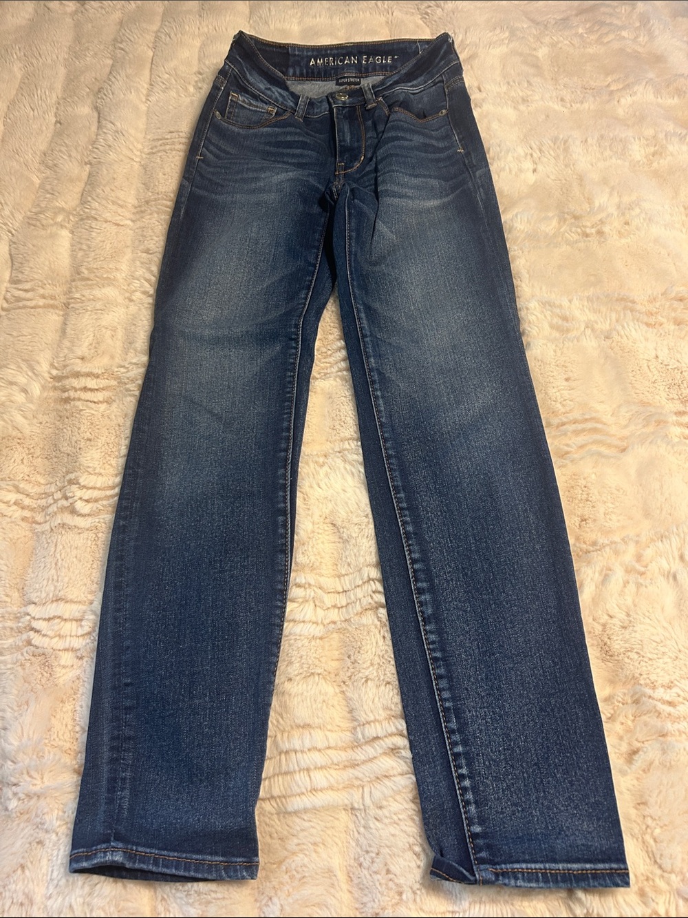 American Eagle Dark Wash Hi-Rise Skinny Leg Jeans